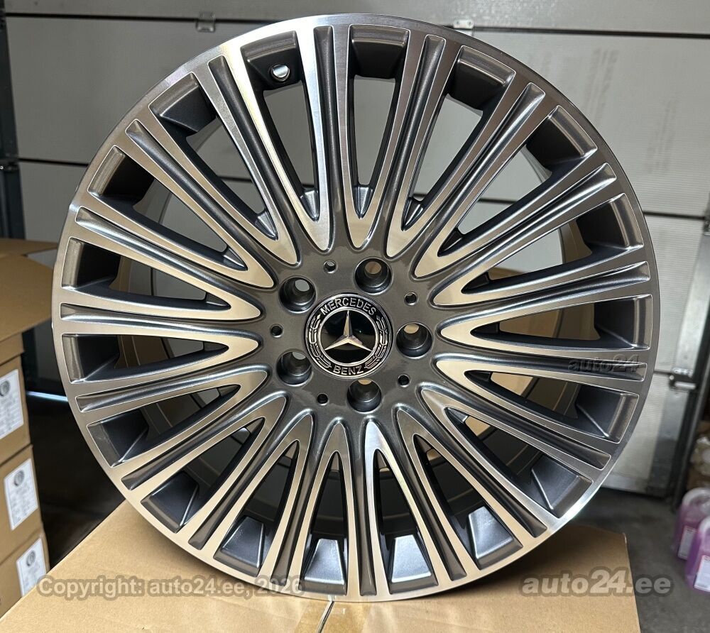 Mercedes-Benz – foto 1