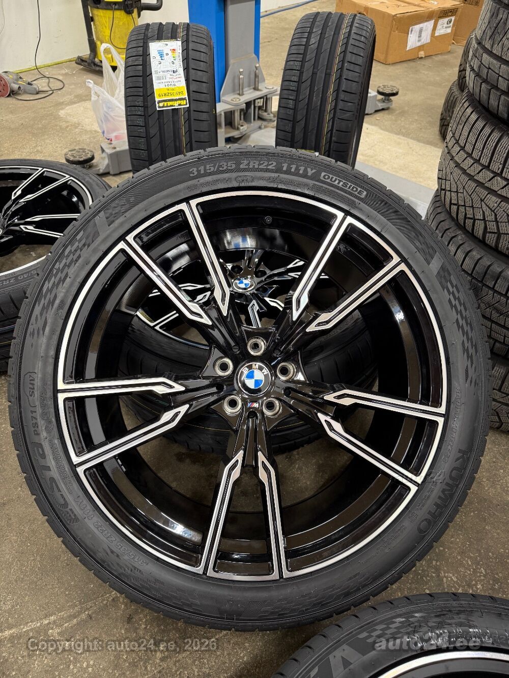 M-Paketi Replica BMW Kumho – foto 1