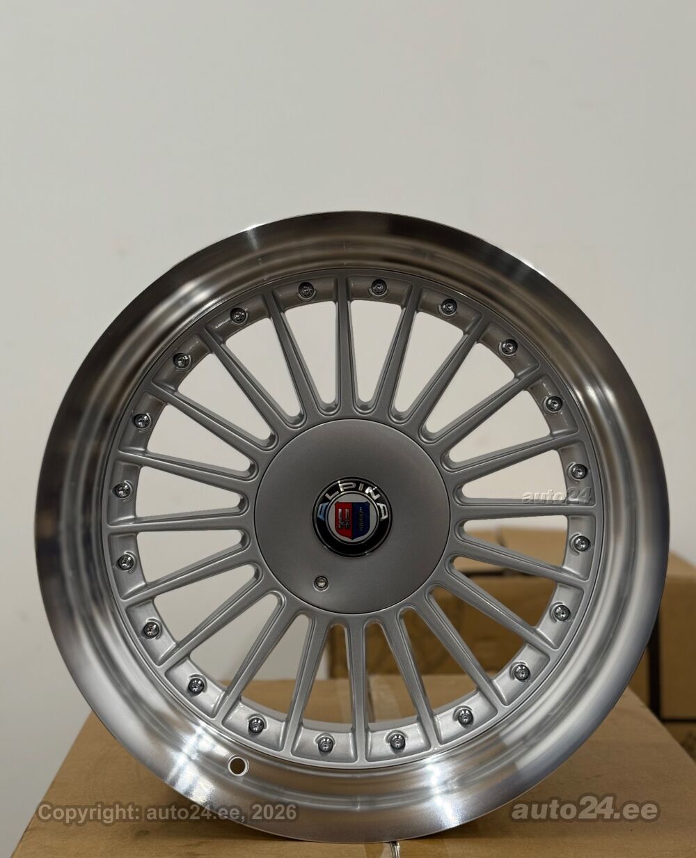 Alpina Replica. BMW – foto 1