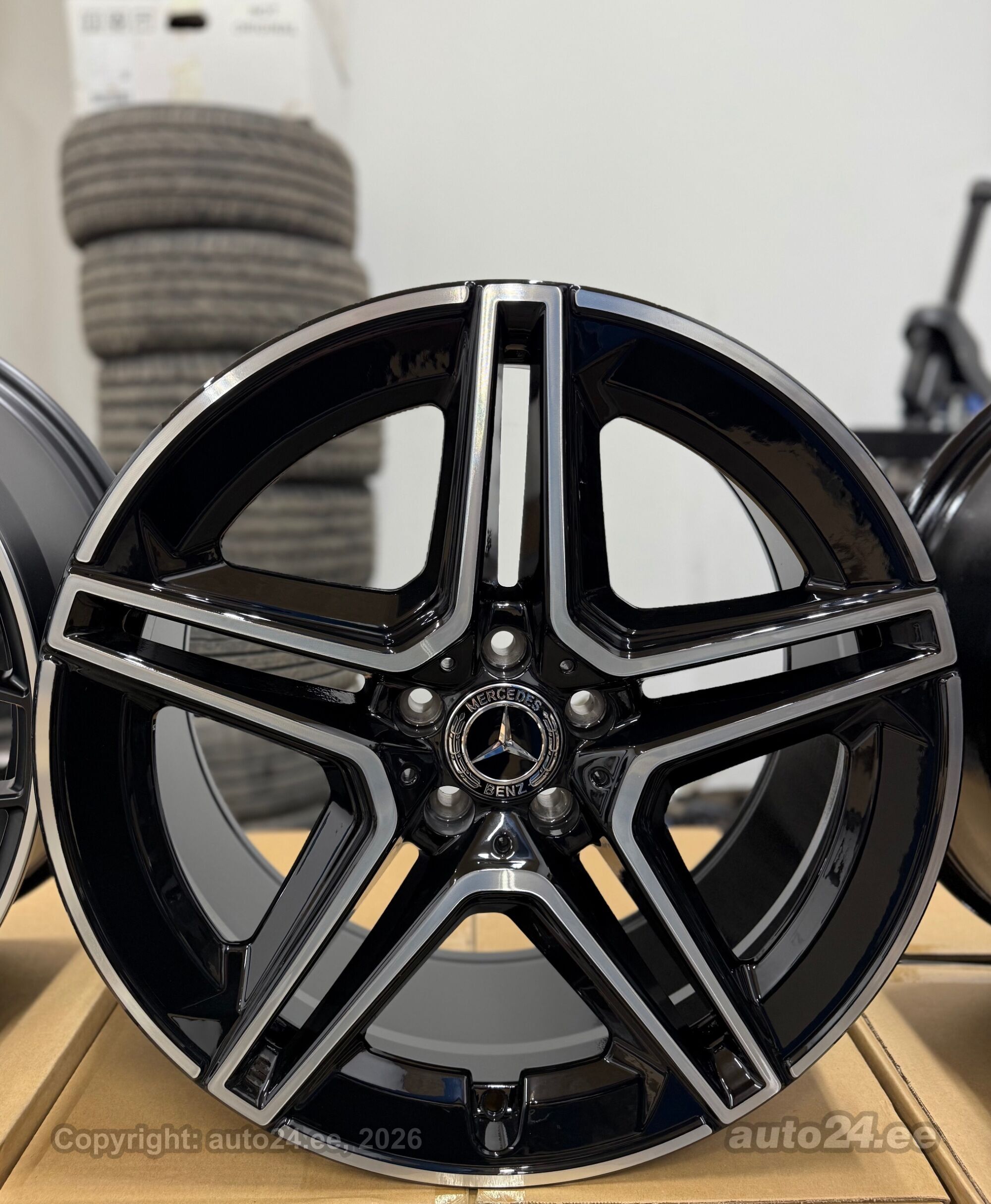 Replica. Mercedes-Benz – foto 1