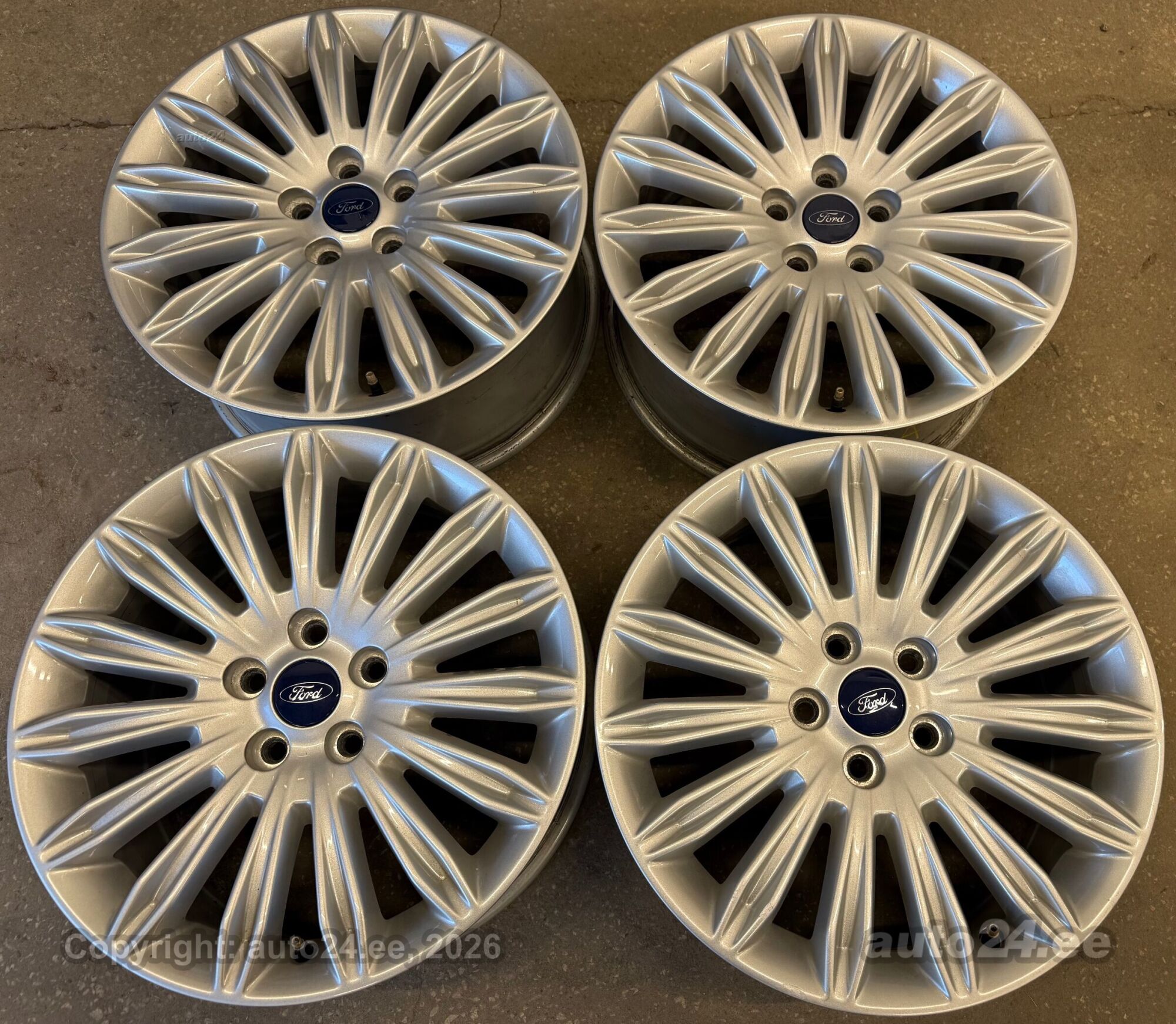 Ford – foto 1