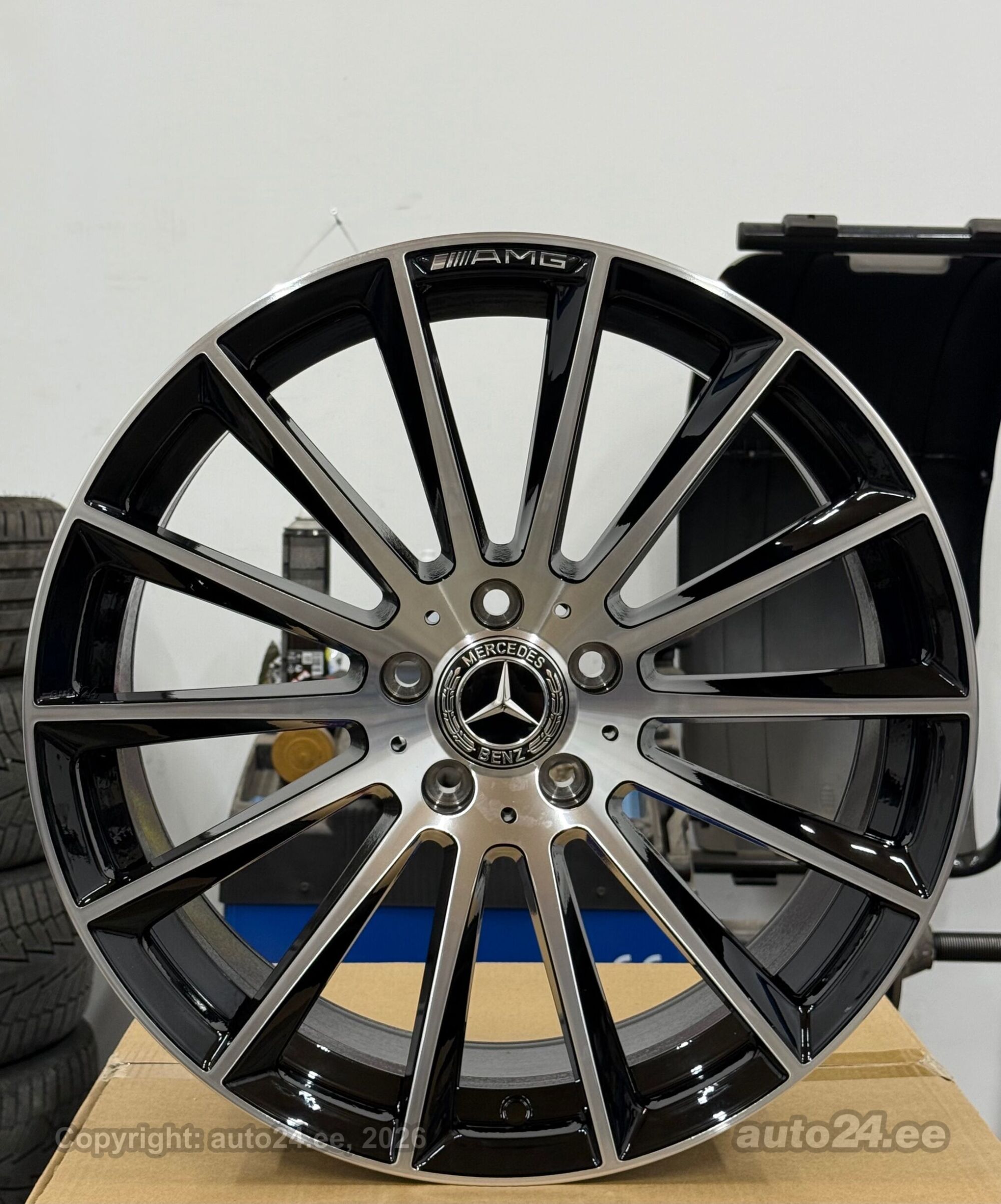Mercedes-Benz – foto 1