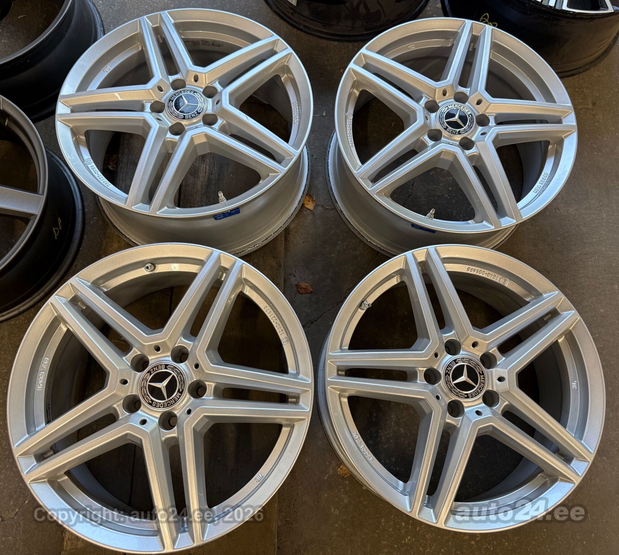 Mercedes-Benz – foto 1