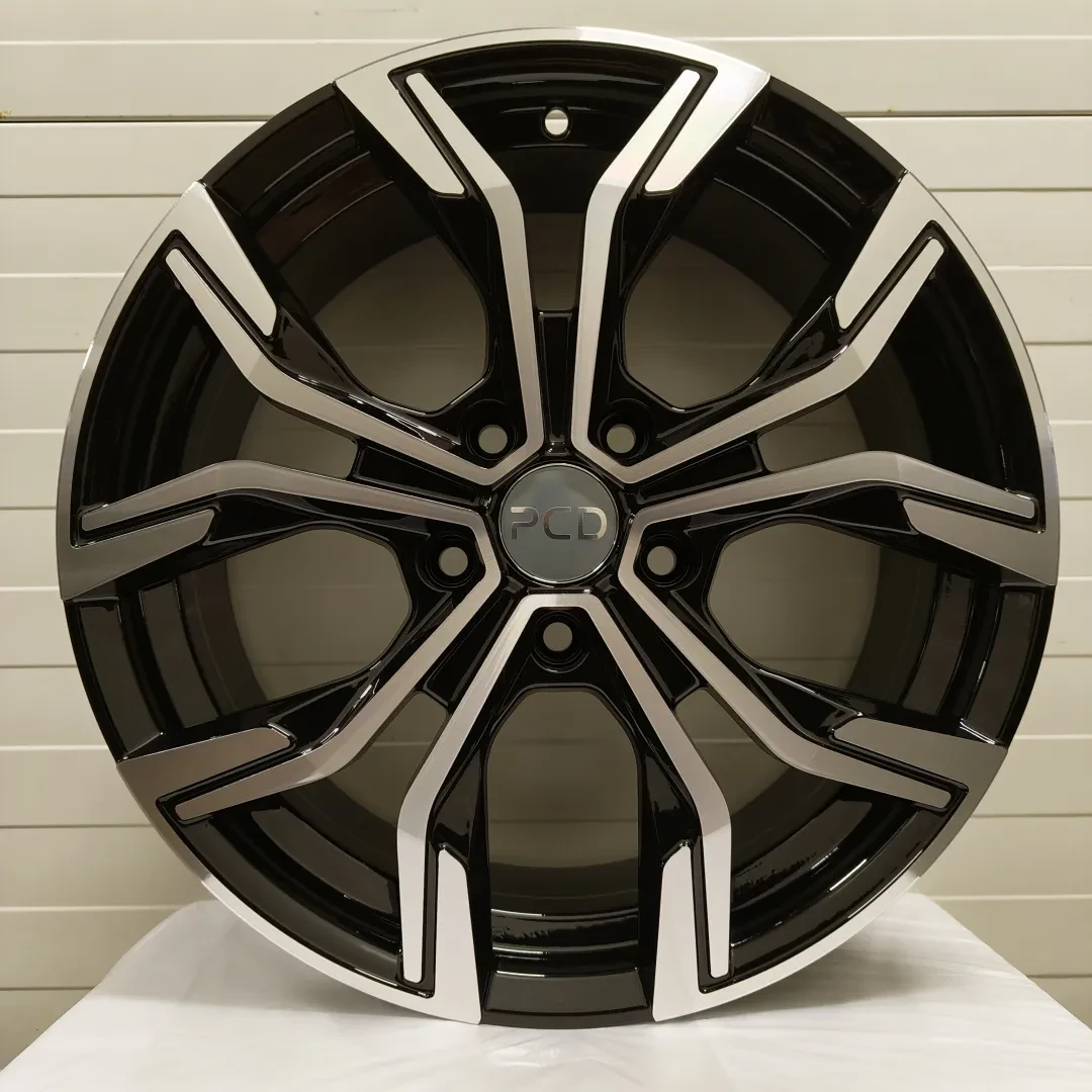 RATLANKIAI AMZ 17X7 5/114.3 ET45 NFS-YF5763 BMF 67,1 – tootefoto